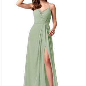 Read! Azazie Adette in Dusty Sage